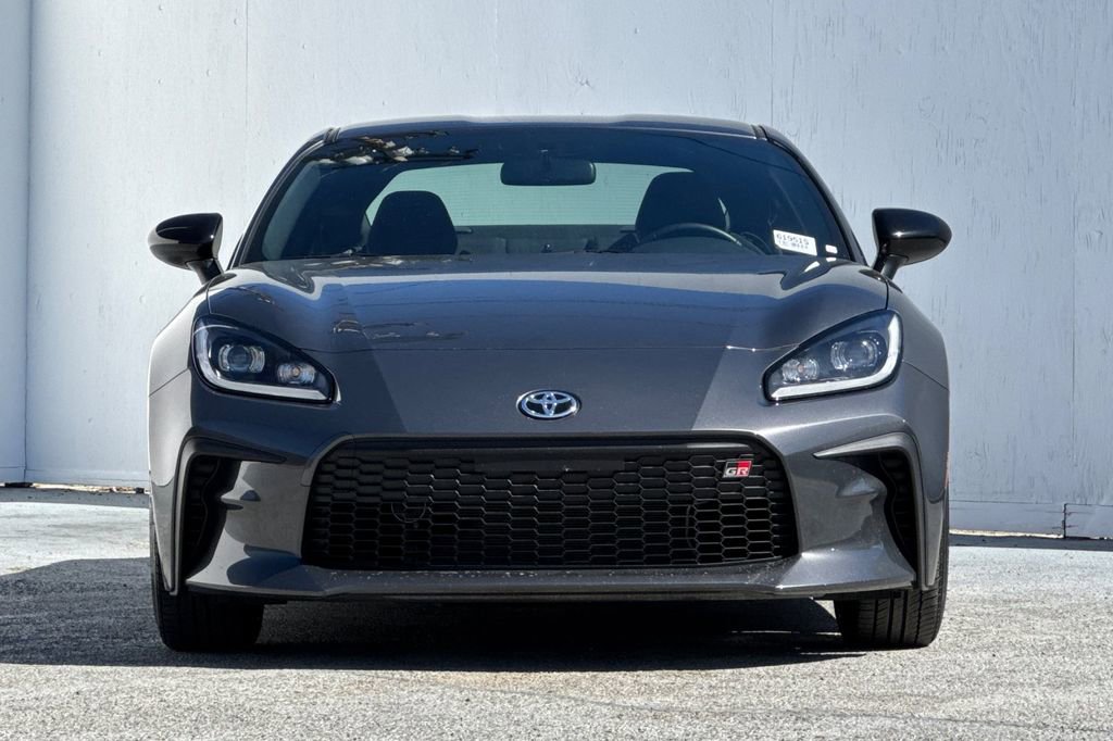 Used 2023 Toyota GR86 w/ ALL Weather Mat Package (TMS) image 8