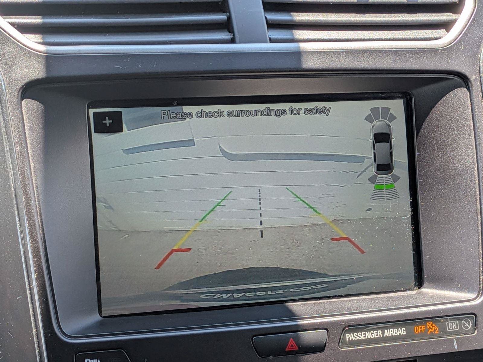 Used 2018 Ford Explorer XLT w/ Equipment Group 202A AWD/4WD image 54