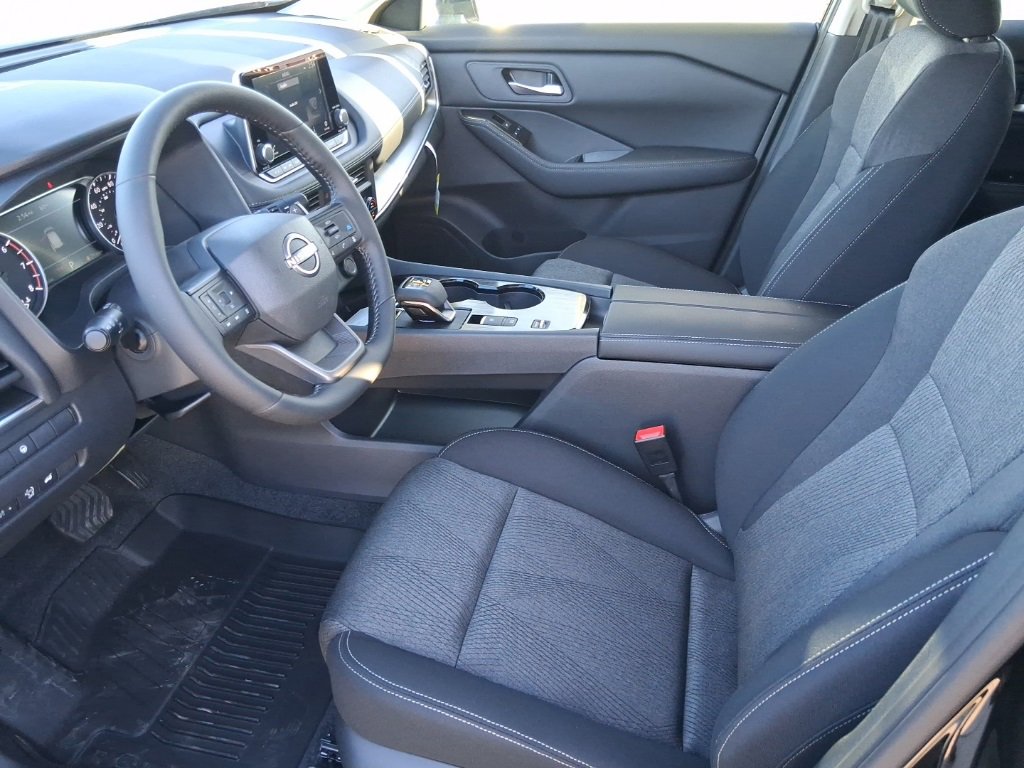 New 2026 Nissan Rogue SV image 22