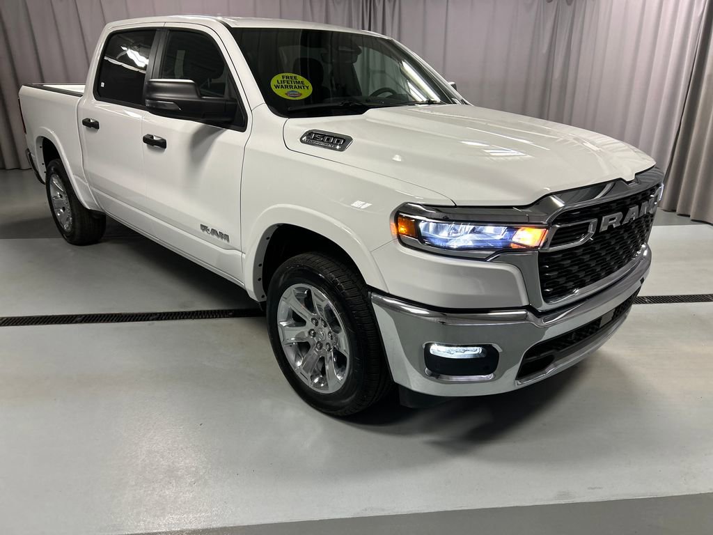 New 2026 RAM 1500 4x4 Crew Cab