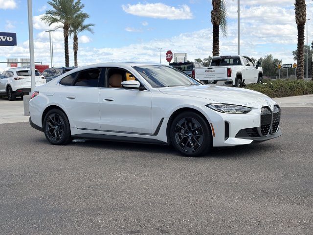 Certified 2023 BMW i4 eDrive40 w/ Premium Package RWD image 5