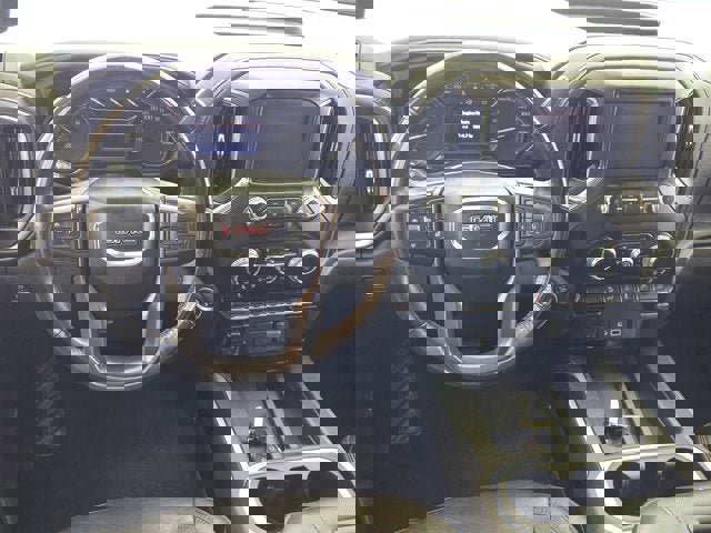 Used 2022 GMC Sierra 1500 AT4 image 16