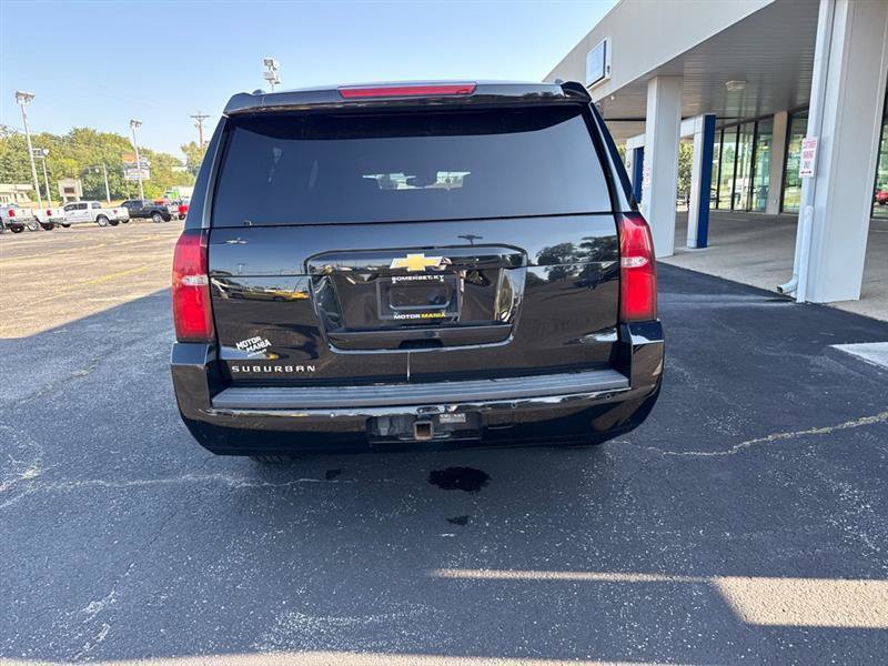 Used 2020 Chevrolet Suburban LT AWD/4WD image 8