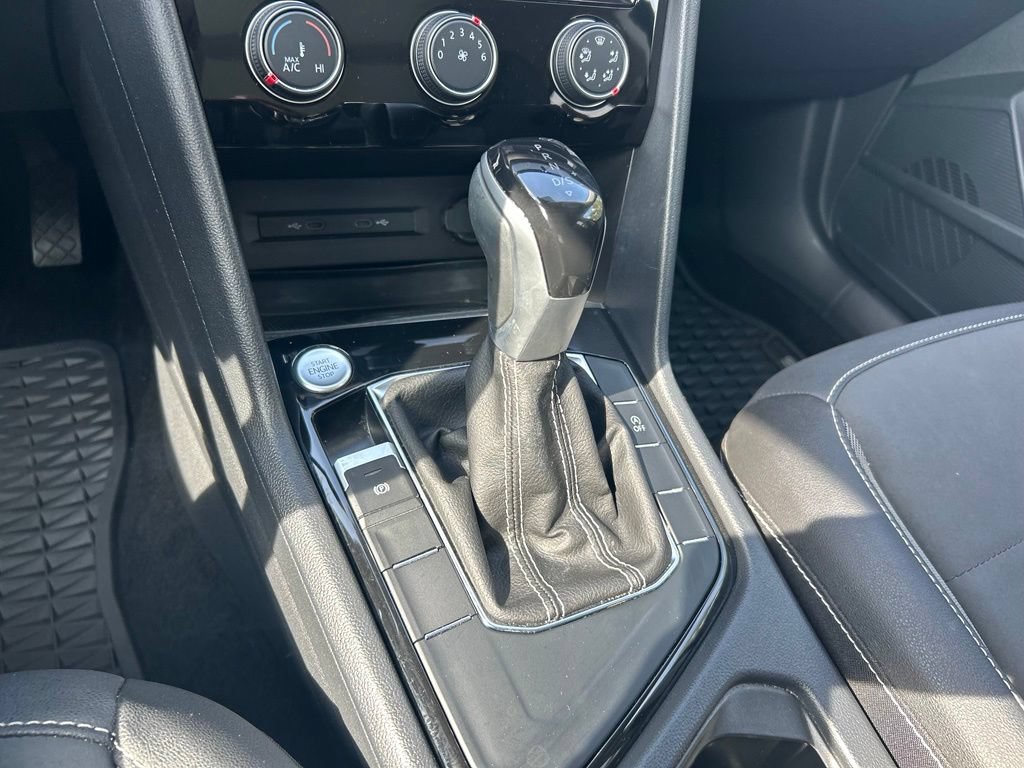 Certified 2023 Volkswagen Taos SE w/ Panoramic Sunroof Package FWD image 50