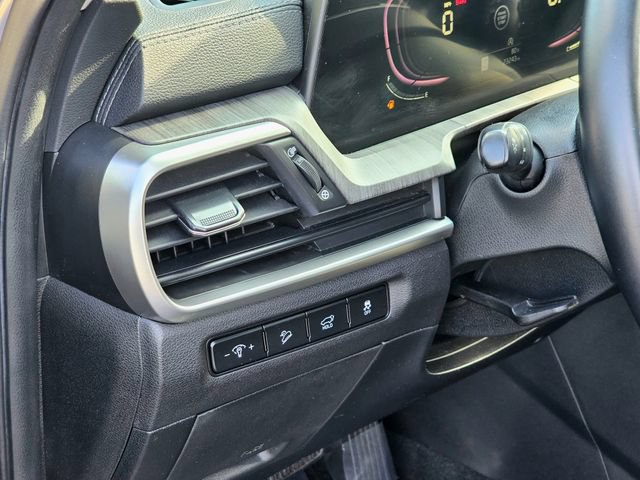 Used 2023 Kia Telluride EX w/ EX Captain's Chair Package FWD image 16