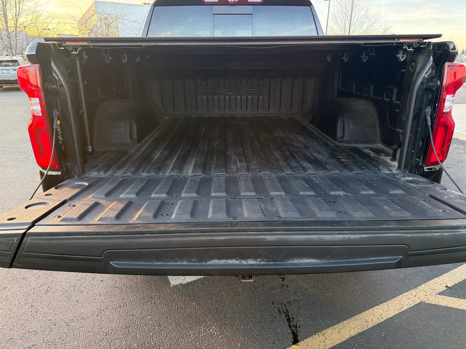 Used 2022 Chevrolet Silverado 1500 ZR2 w/ Technology Package image 12