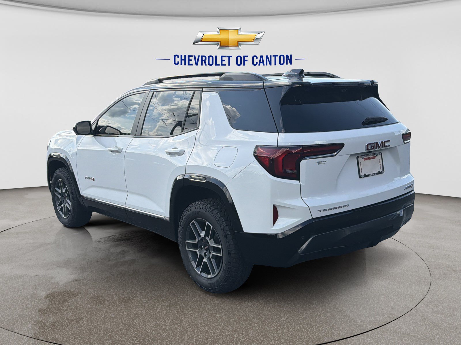 Used 2026 GMC Terrain AT4 w/ Technology Package II AWD/4WD image 7