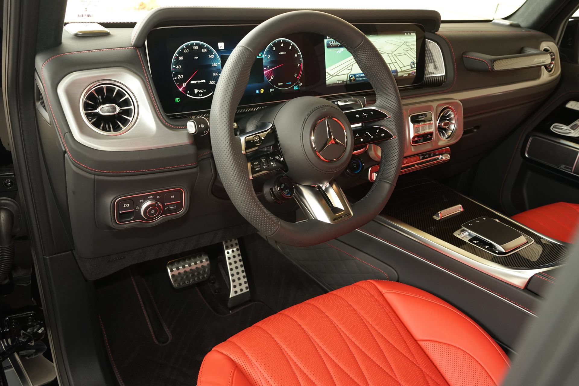 Used 2025 Mercedes-Benz G 63 AMG 4MATIC image 9