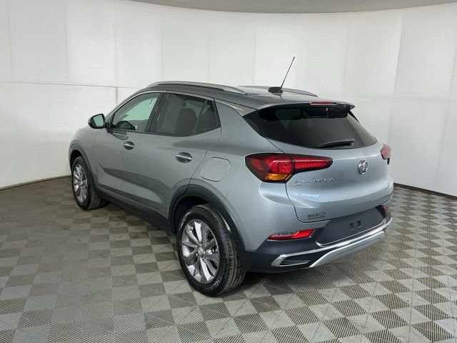 Used 2023 Buick Encore GX Essence w/ Experience Buick Package image 7