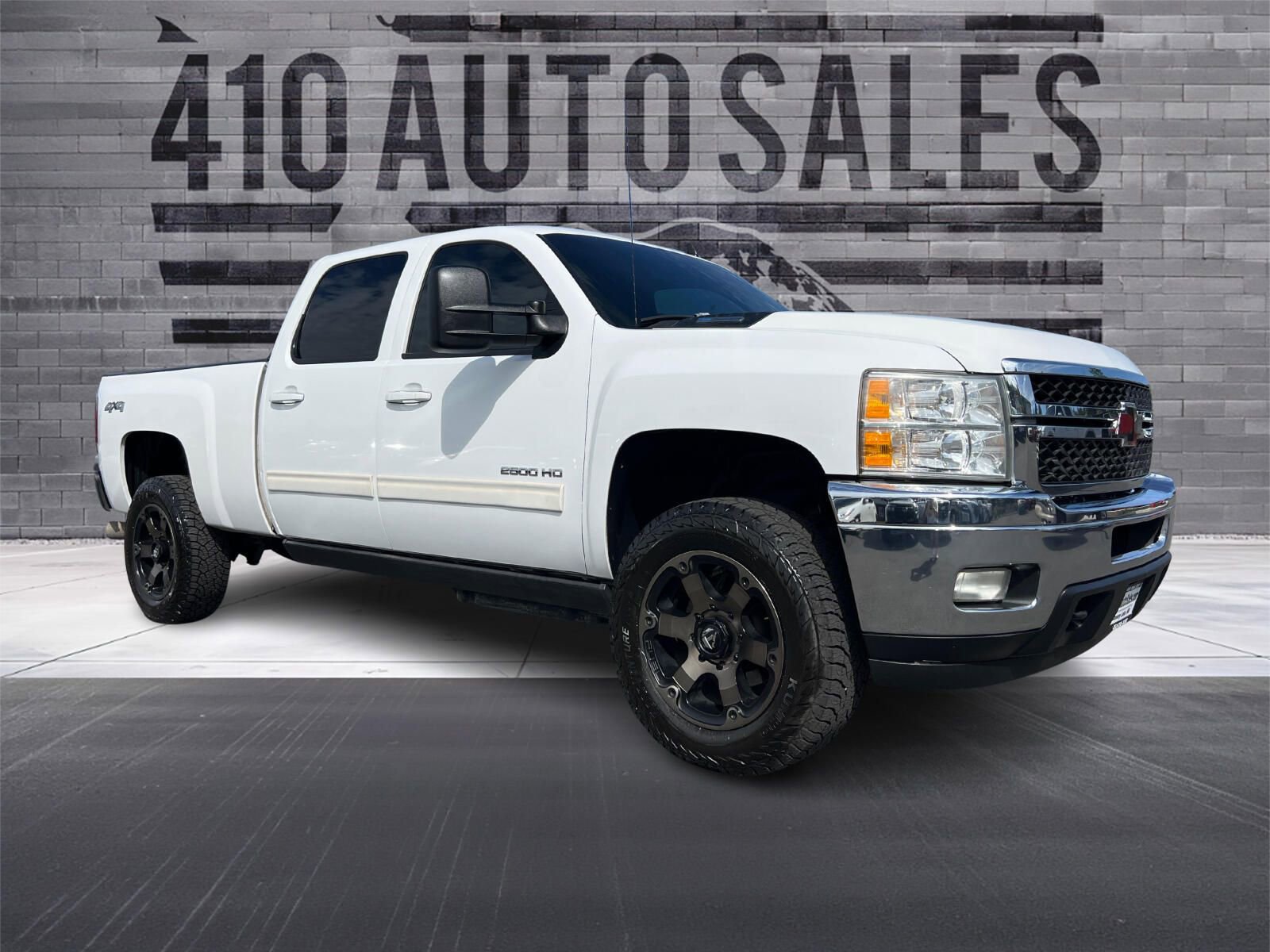 Used 2013 Chevrolet Silverado 2500 LTZ w/ LTZ Plus Package