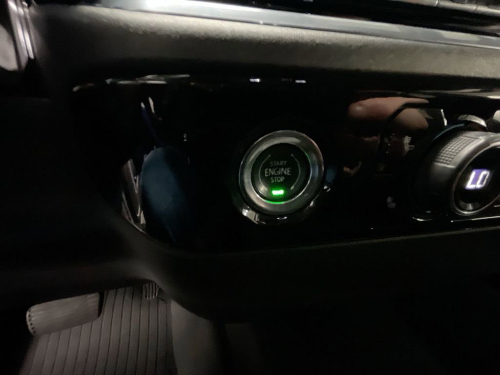 Used 2023 Chevrolet Silverado 1500 LT image 16