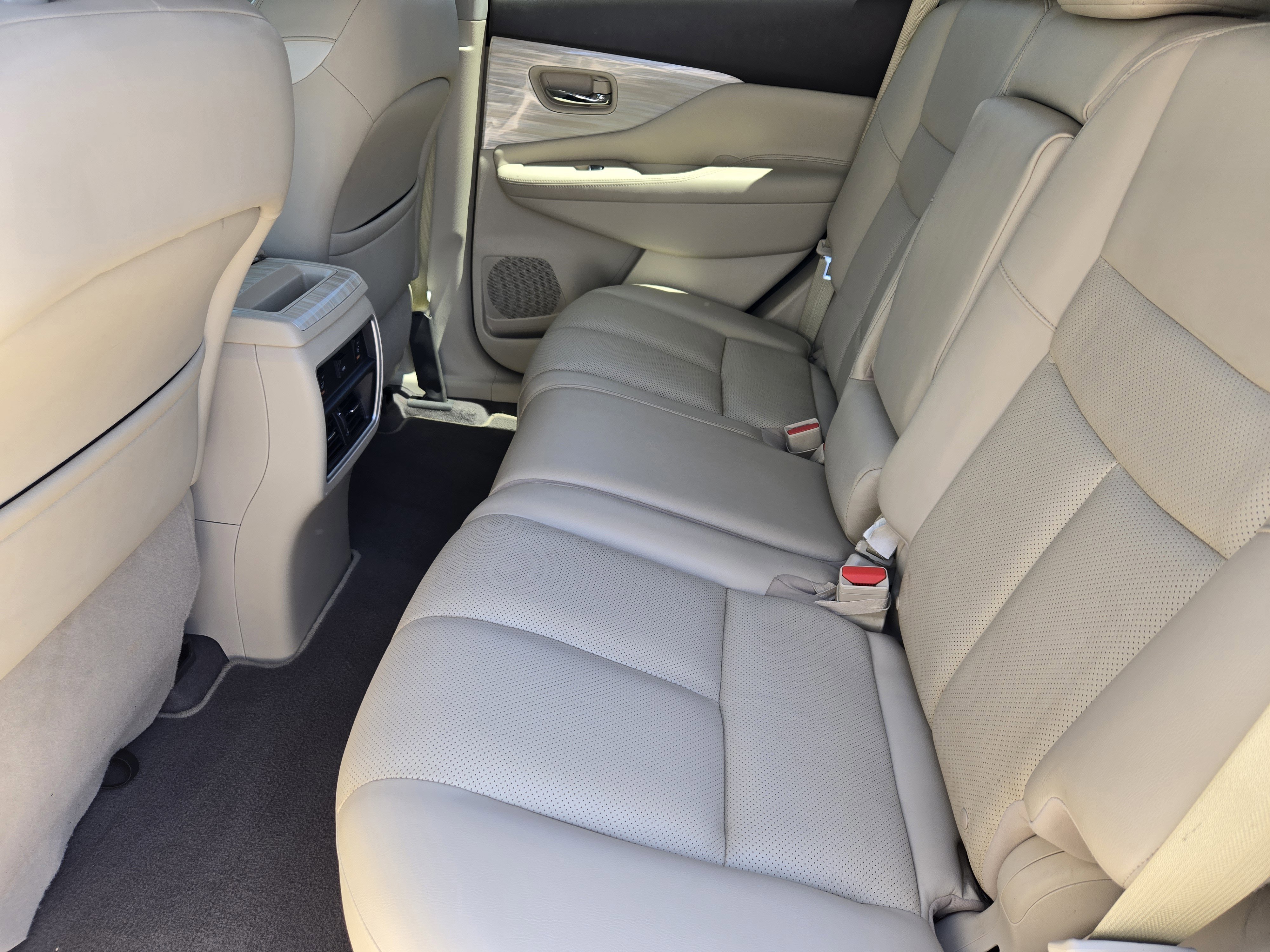 Used 2017 Nissan Murano Platinum w/ Platinum Technology Package FWD image 29