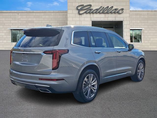 Certified 2025 Cadillac XT6 Premium Luxury image 8