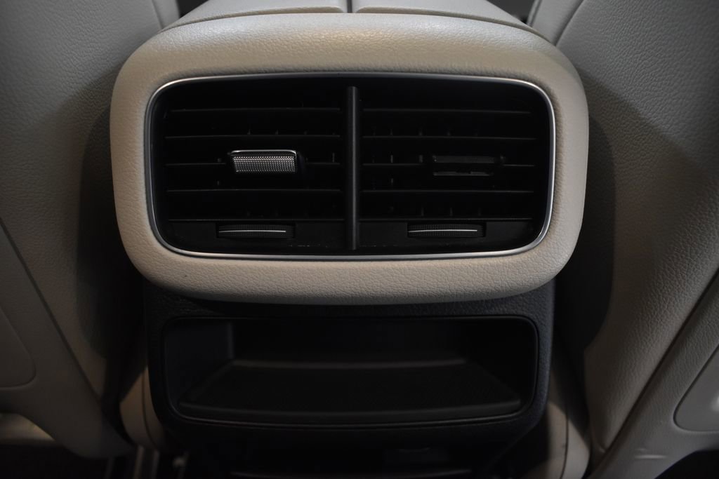 Used 2023 Mercedes-Benz GLE 450 4MATIC image 43