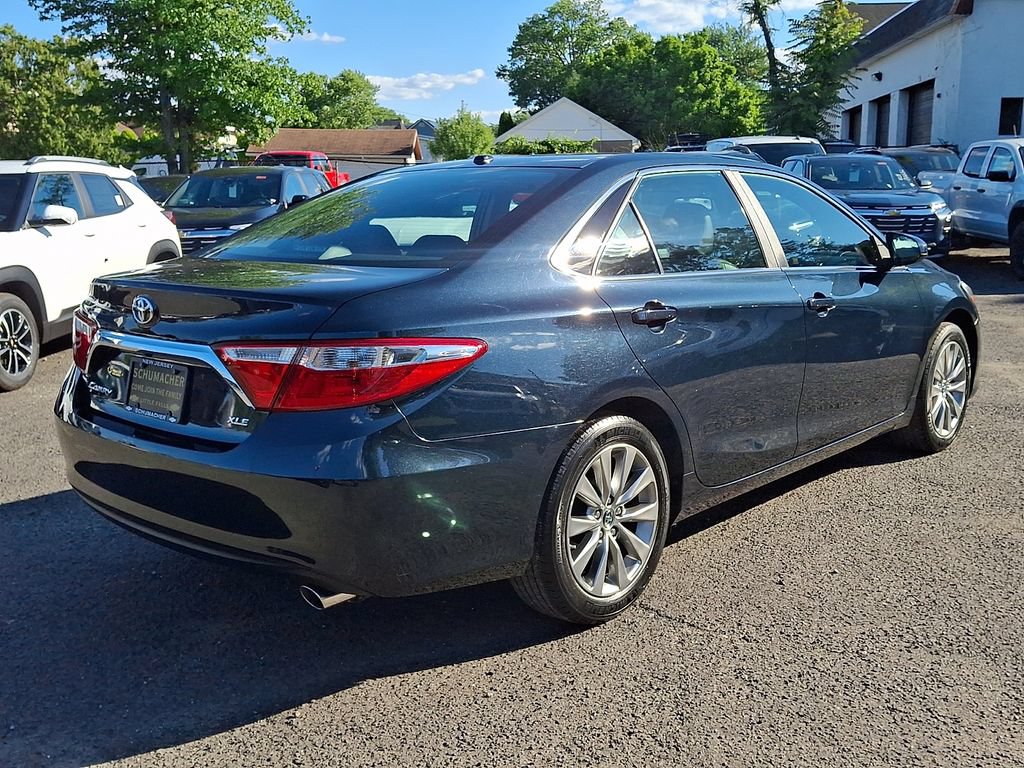Used 2016 Toyota Camry XLE w/ Moonroof Package FWD image 8