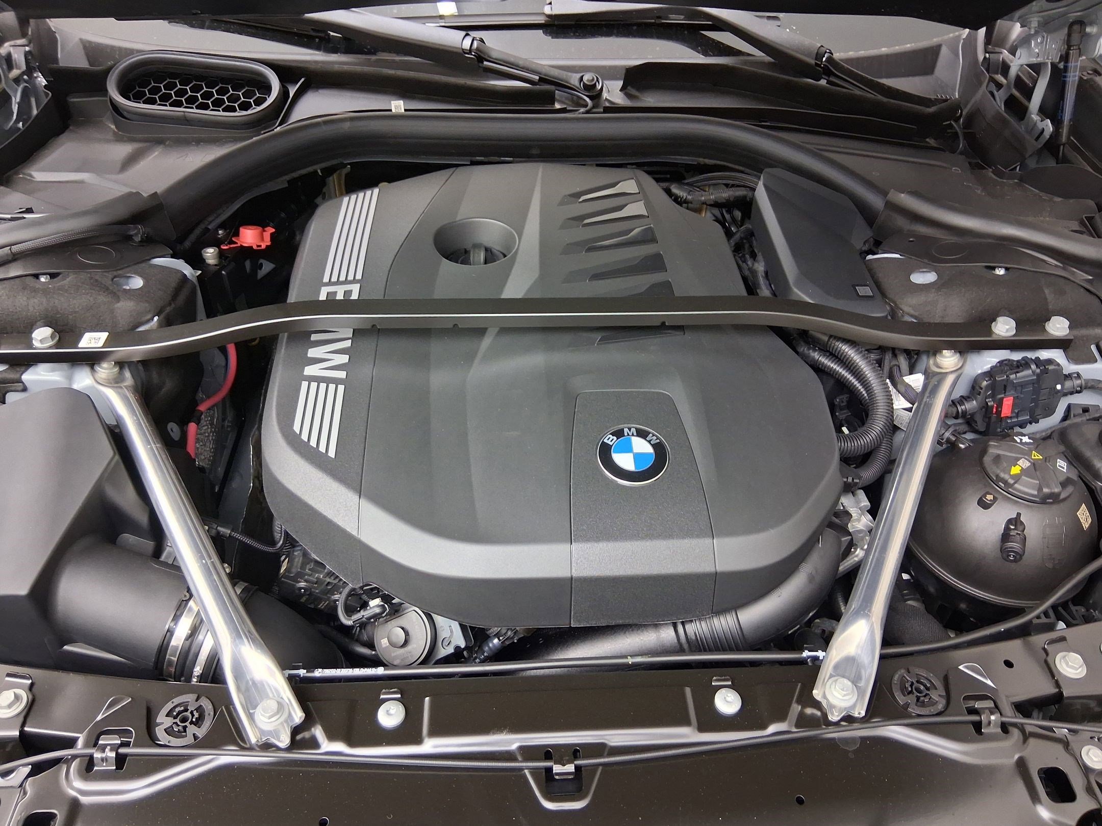 New 2026 BMW 740i w/ Premium Package image 29