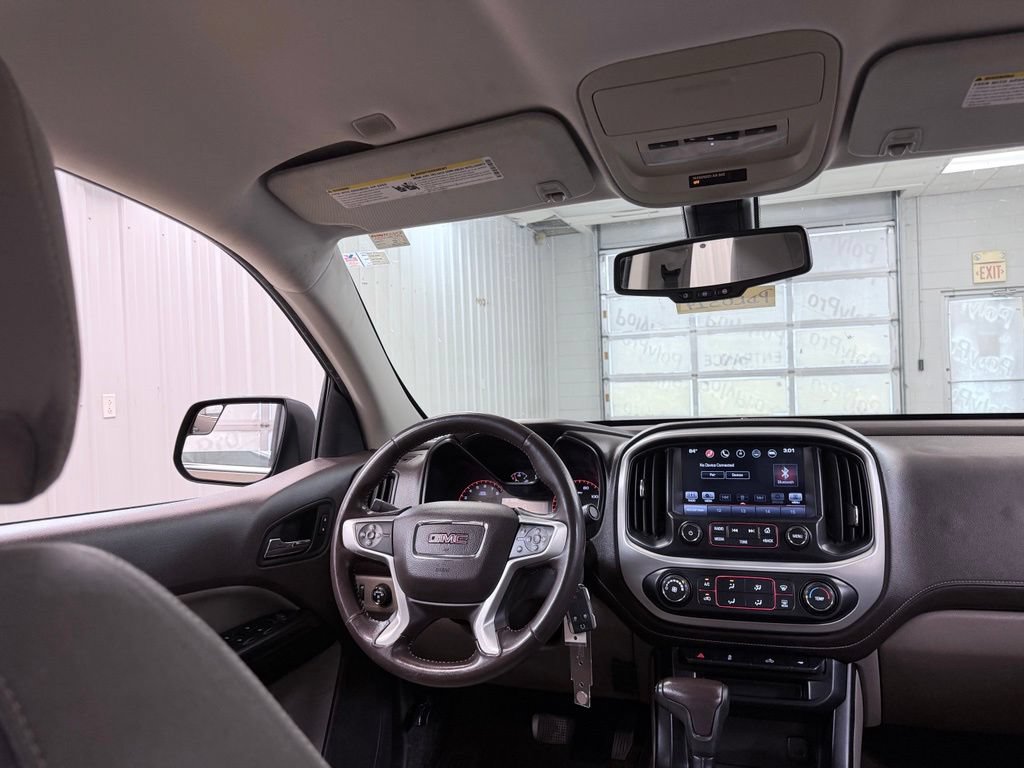 Used 2016 GMC Canyon SLE RWD image 26