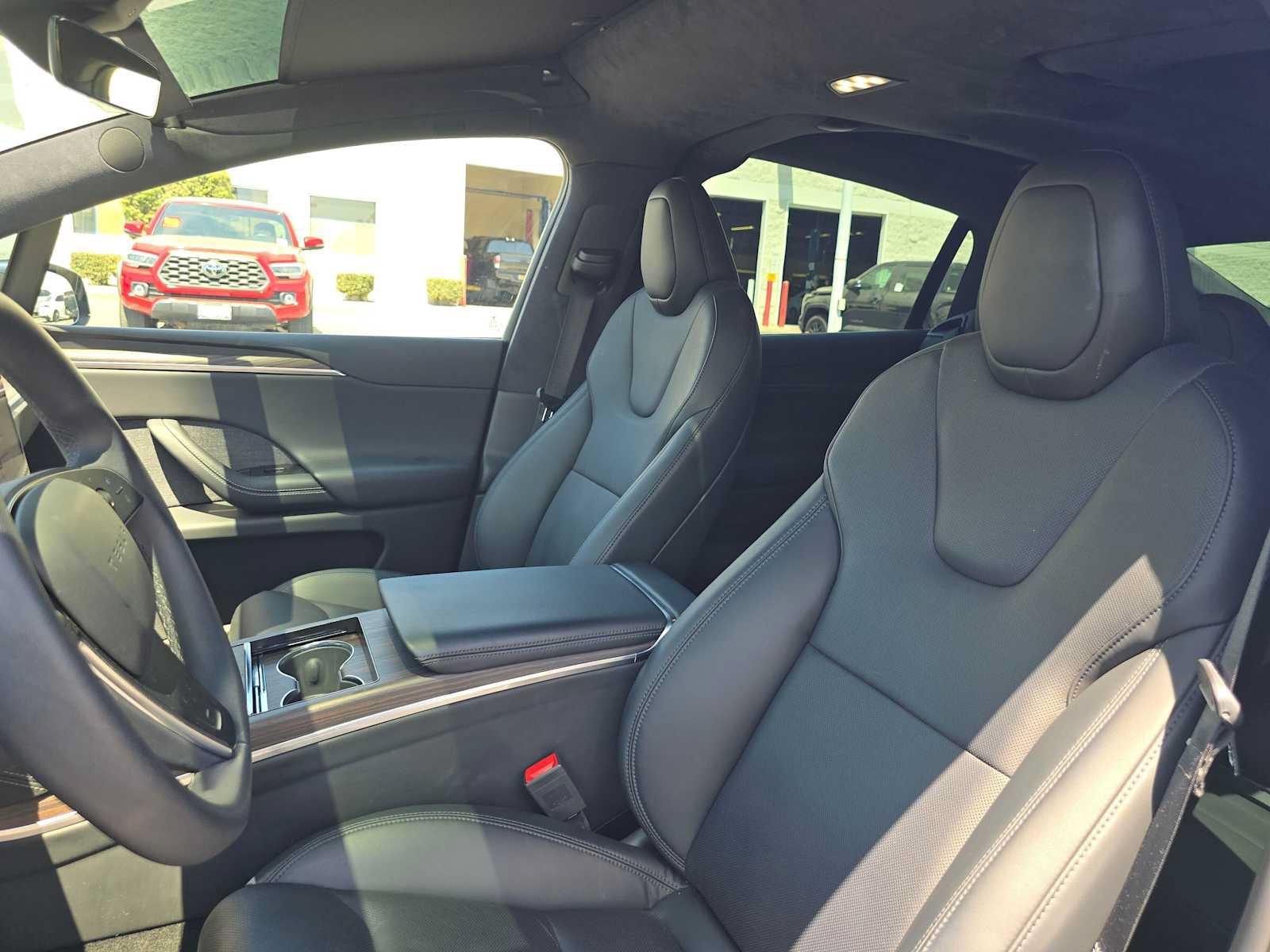 Used 2023 Tesla Model X AWD/4WD image 21
