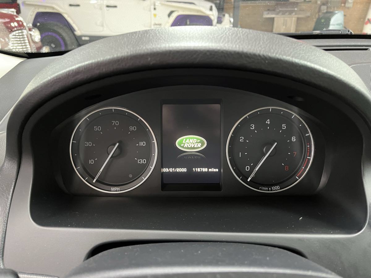 Used 2013 Land Rover LR2 AWD/4WD image 13