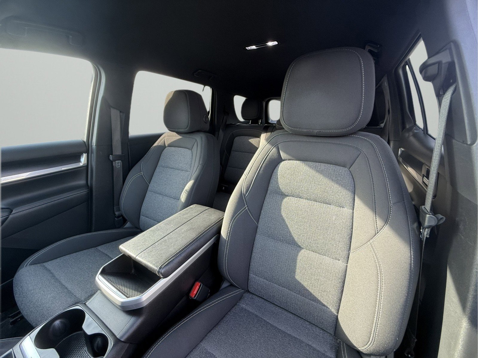 Used 2025 GMC Terrain Elevation image 9