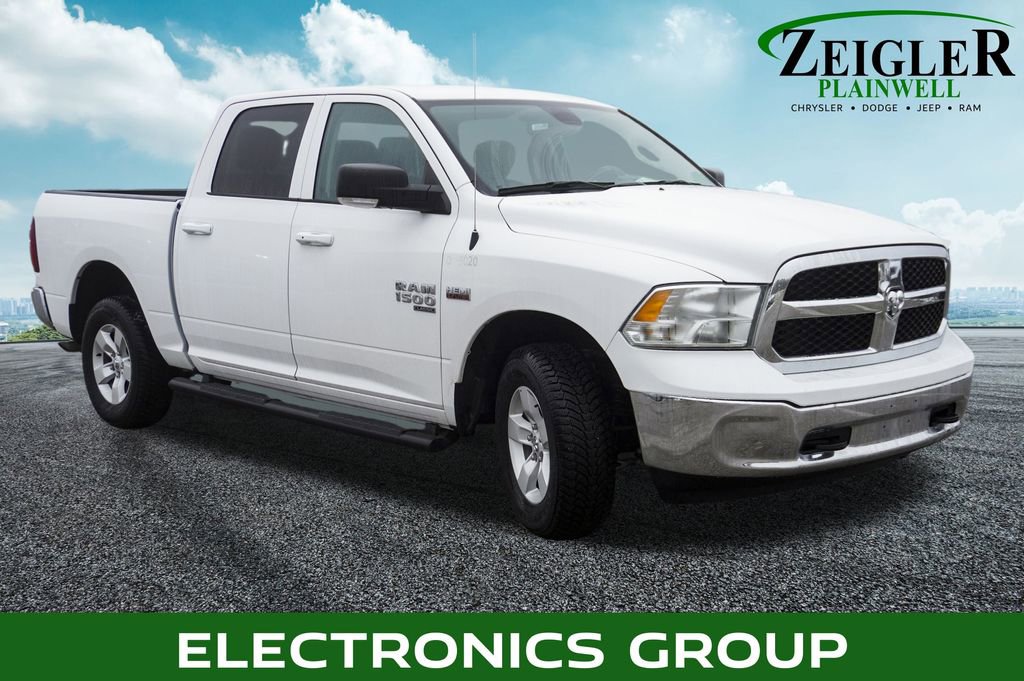 Used 2022 RAM 1500 Classic SLT w/ Electronics Convenience Group image 4