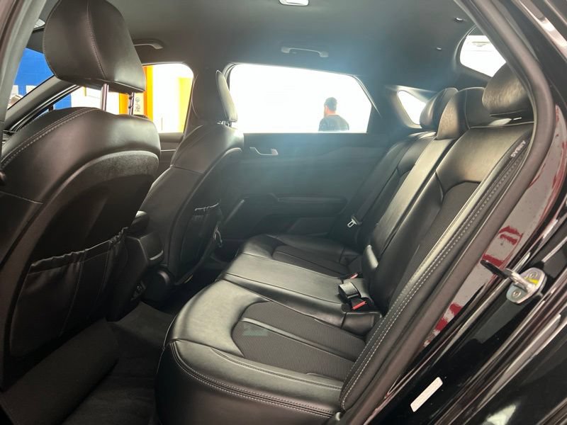 Used 2022 Kia K5 GT-Line FWD image 15