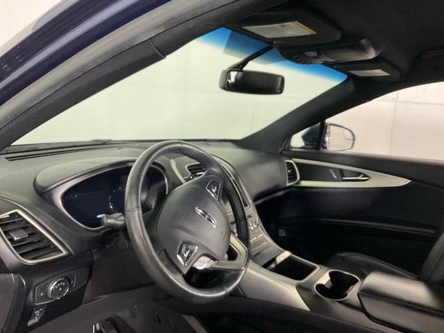 Used 2017 Lincoln MKX Premiere FWD image 20
