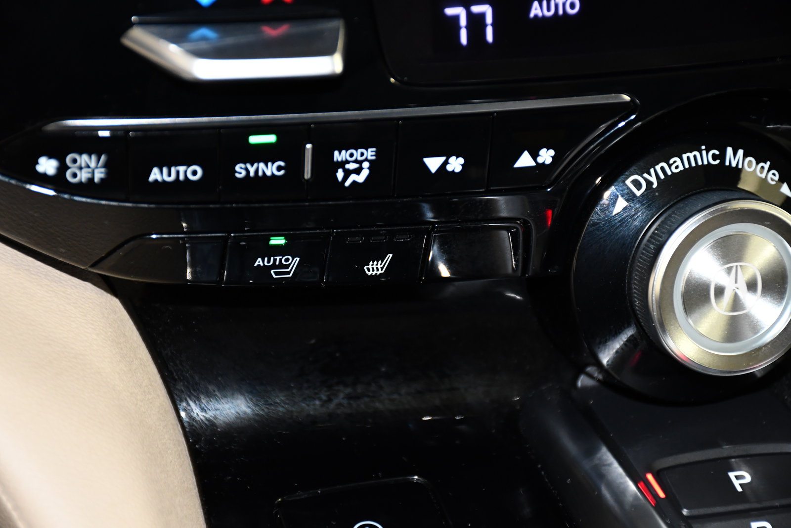 Used 2024 Acura MDX SH-AWD image 30