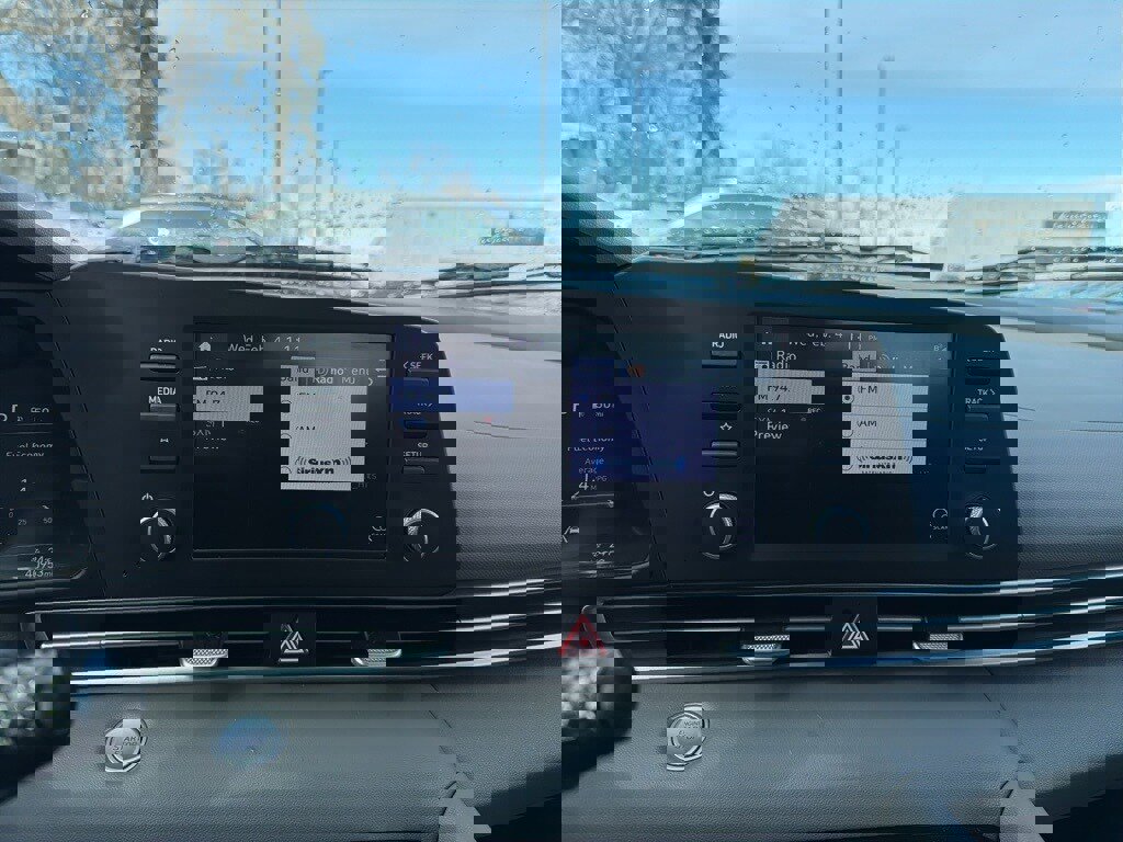 Certified 2023 Hyundai Elantra SEL image 23