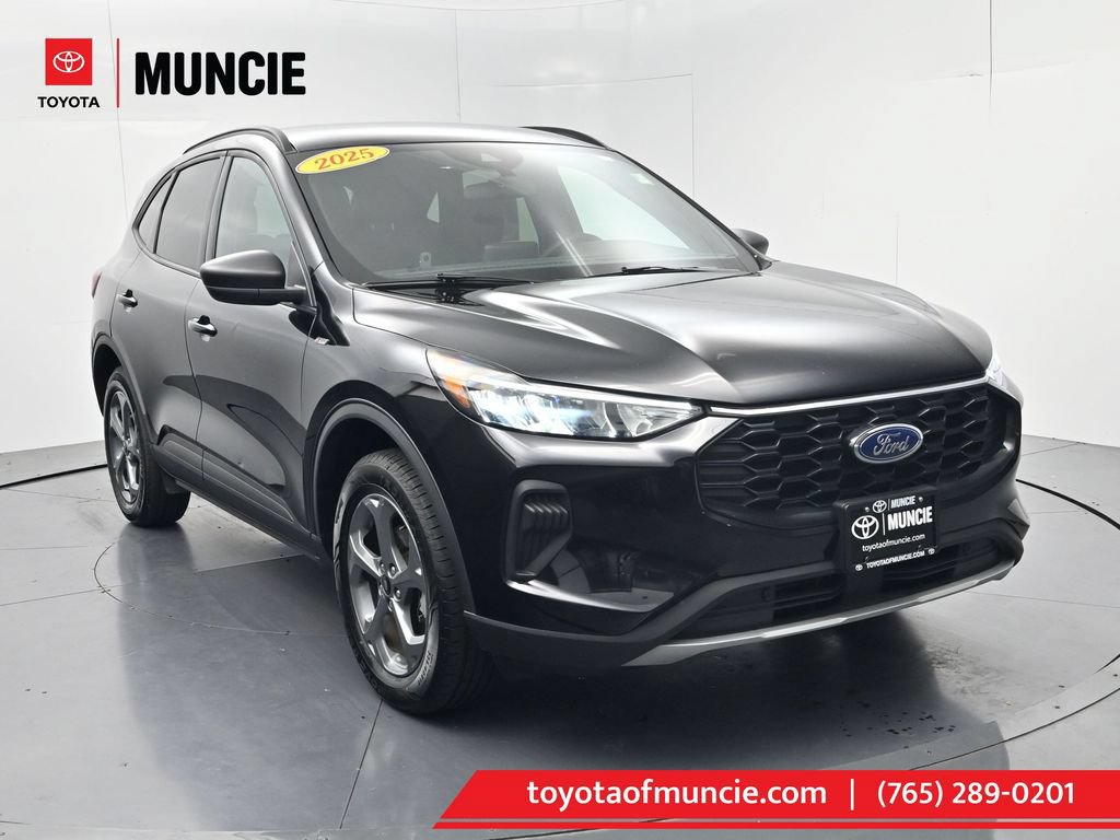 Used 2025 Ford Escape ST-Line
