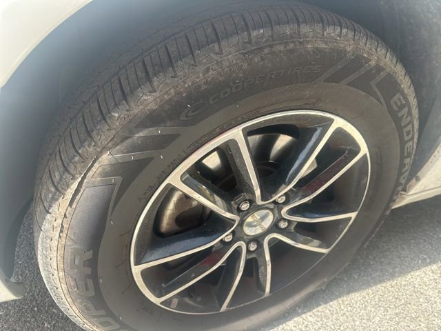 Used 2016 Dodge Grand Caravan R/T image 6