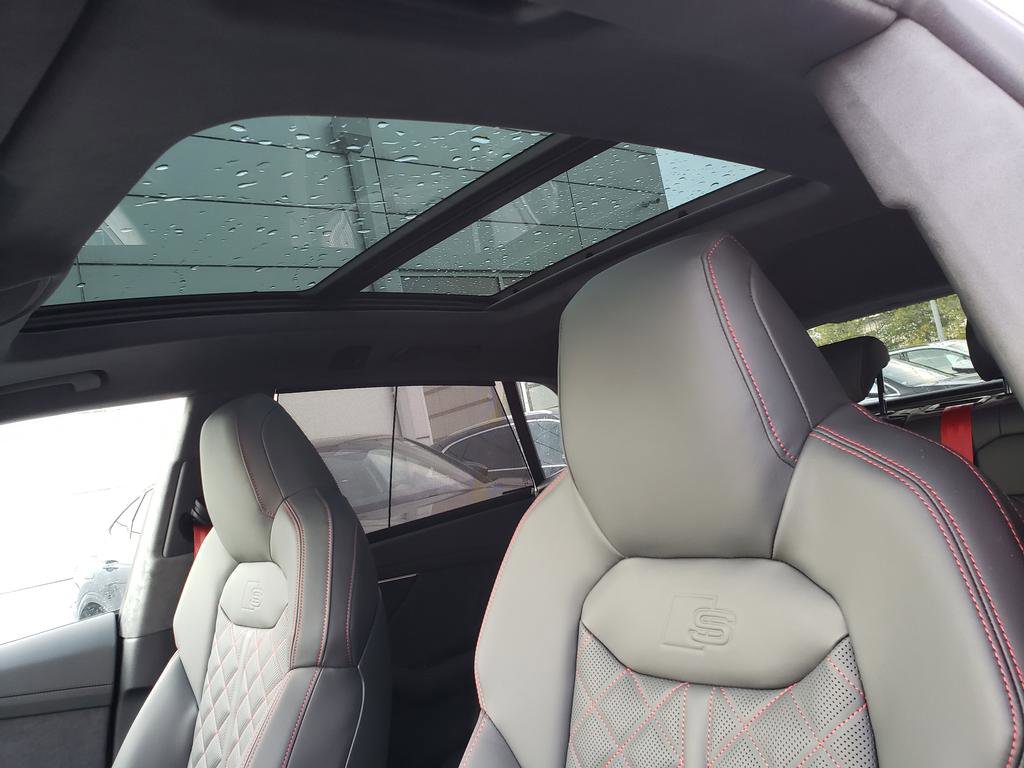 New 2026 Audi SQ8 Prestige image 7