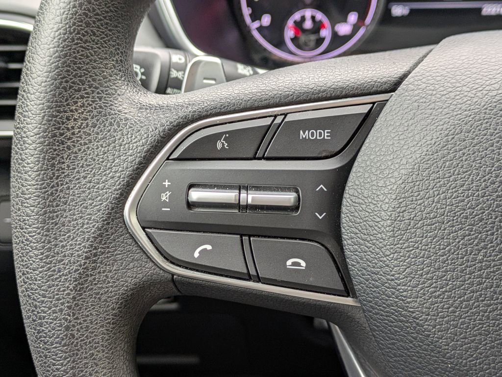 Certified 2023 Hyundai Santa Fe SE FWD image 29
