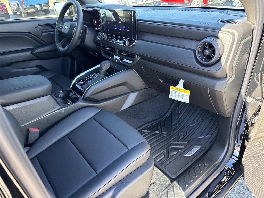 New 2026 Chevrolet Colorado W/T w/ WT Custom Package image 25