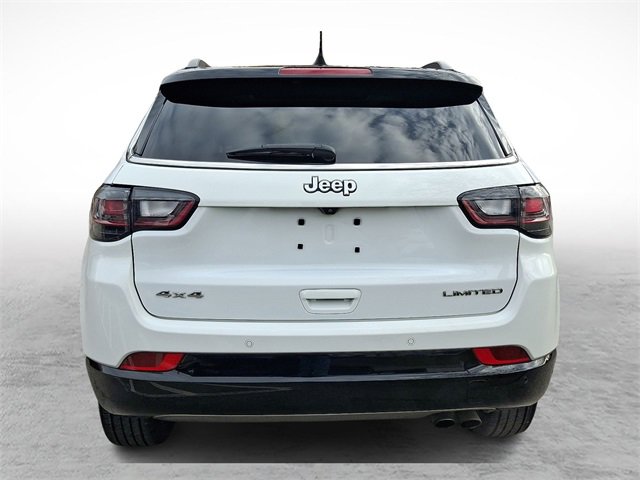 Used 2022 Jeep Compass Limited w/ Elite Group image 5