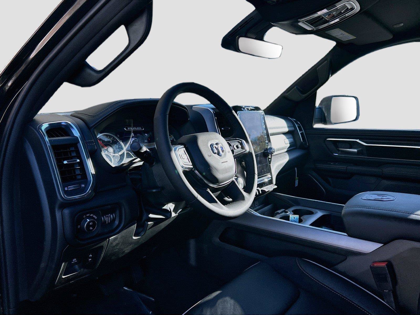 New 2026 RAM 1500 Laramie AWD/4WD image 25