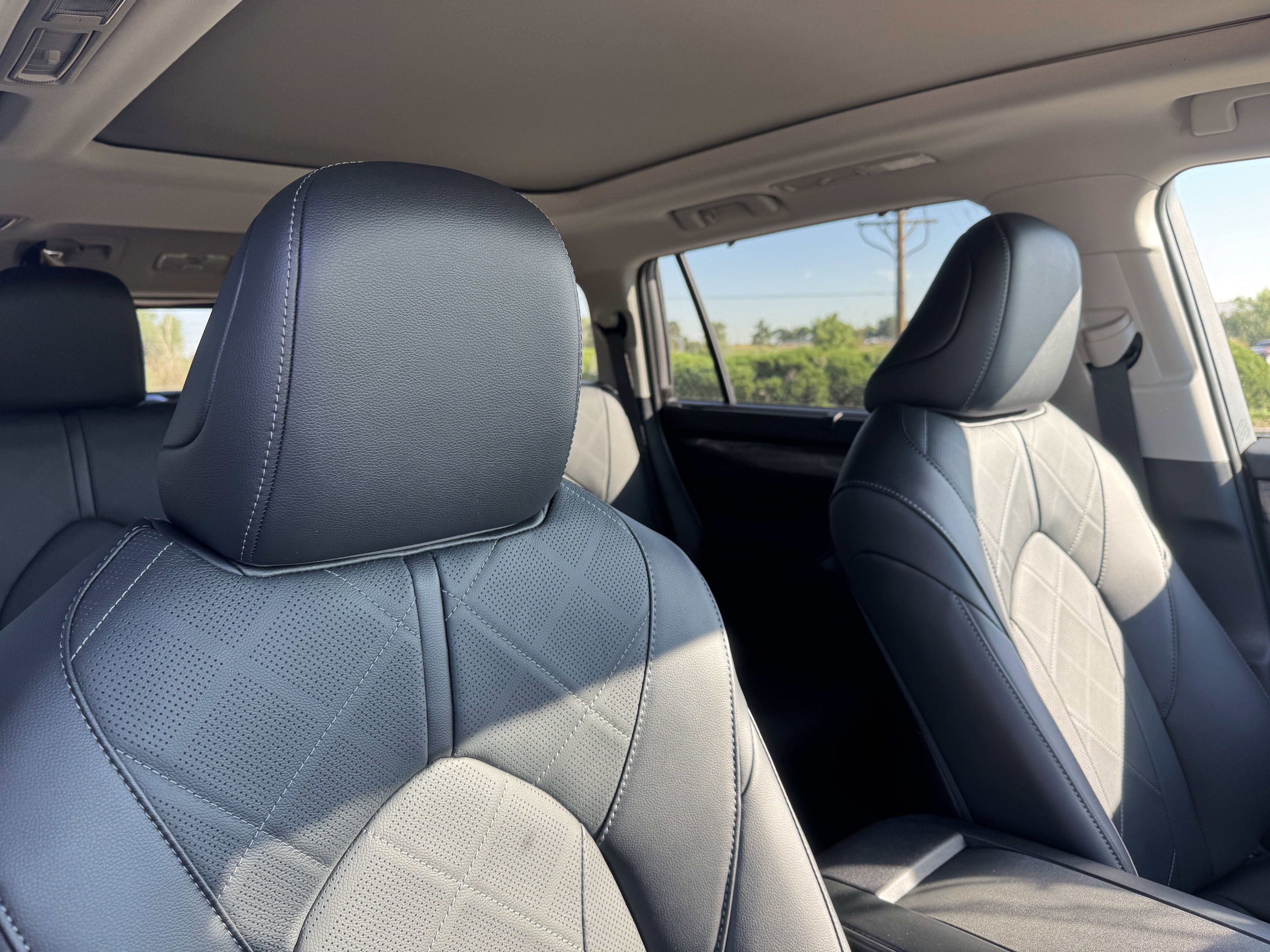 New 2026 Toyota Highlander Platinum AWD/4WD image 21
