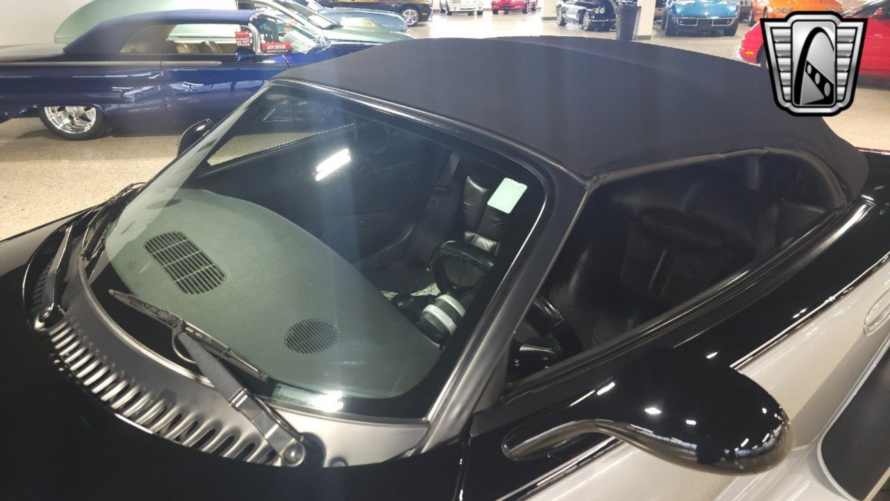 Used 2001 Plymouth Prowler image 13