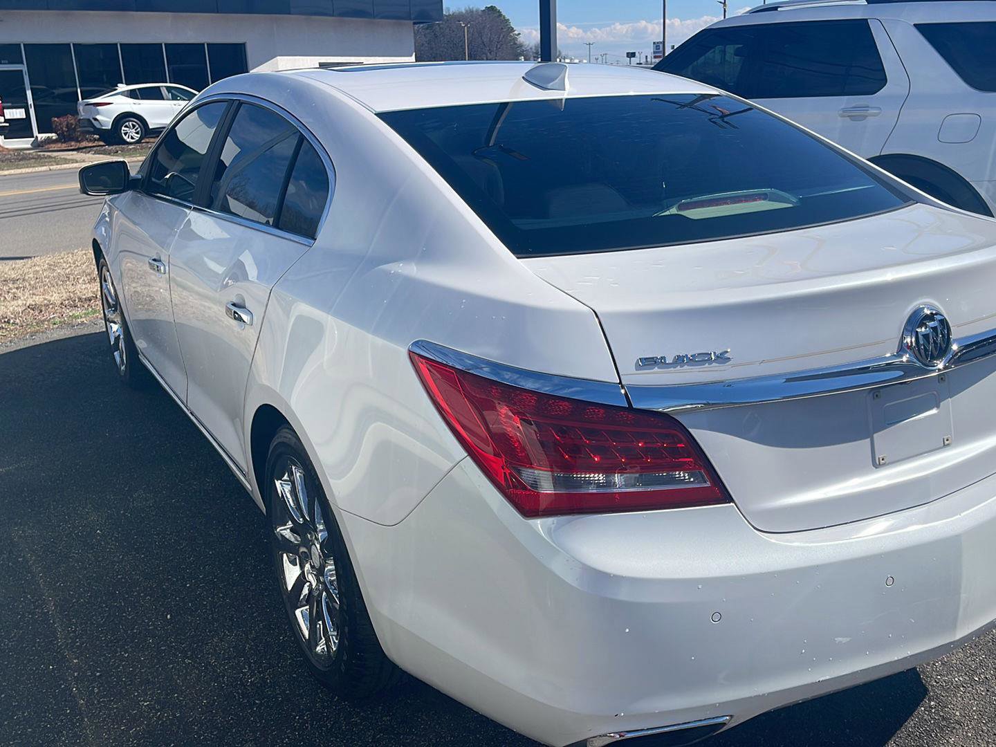 Used 2015 Buick LaCrosse Premium w/ Driver Confidence Package #1 image 6