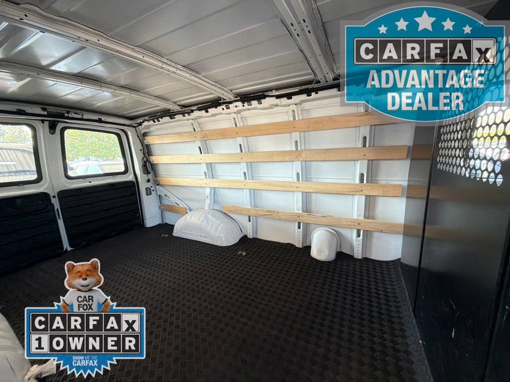 Used 2024 Chevrolet Express 2500 w/ Driver Convenience Package RWD image 9