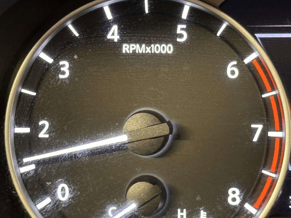 Used 2023 Nissan Rogue SL image 27