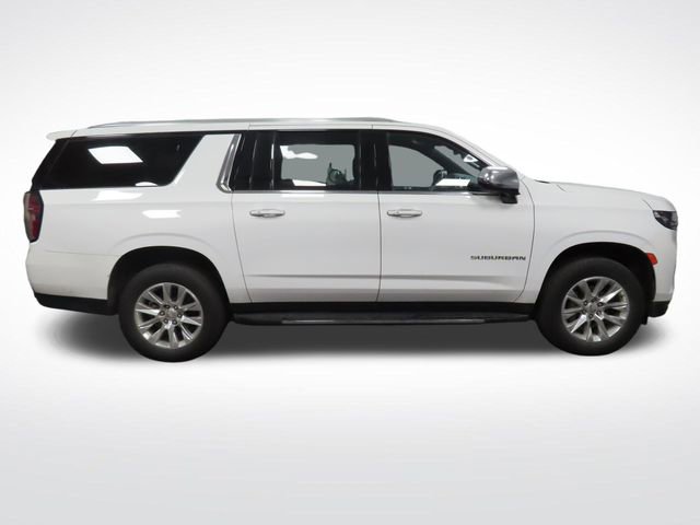 Used 2024 Chevrolet Suburban Premier image 7