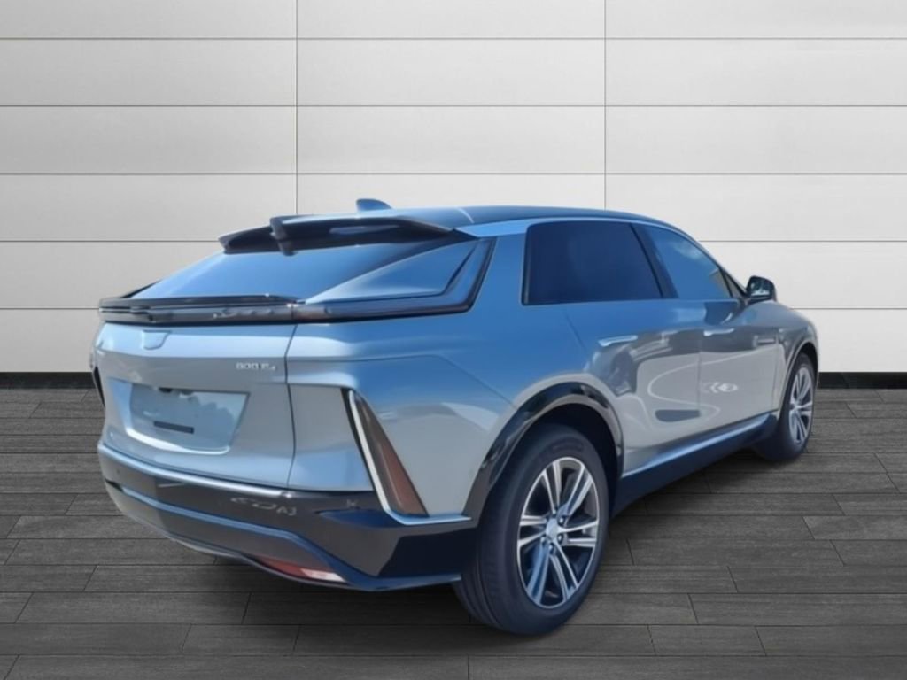 New 2025 Cadillac Lyriq Luxury image 5
