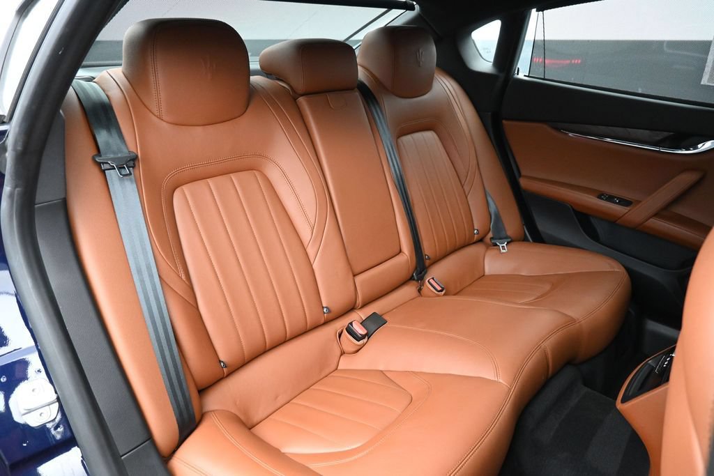 Used 2018 Maserati Quattroporte S Q4 AWD/4WD image 27