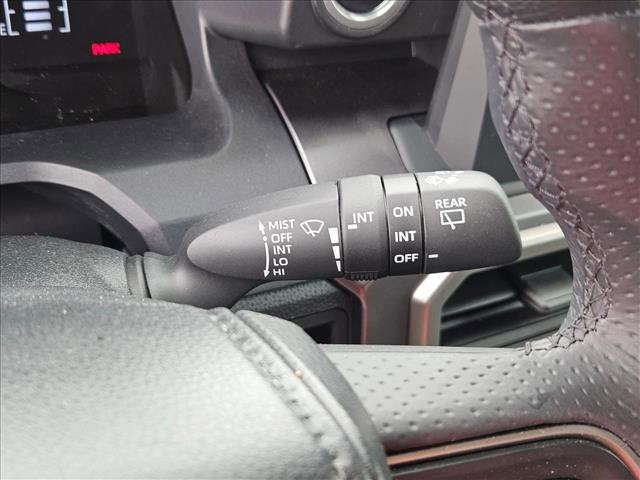 Used 2025 Toyota 4Runner SR5 AWD/4WD image 16