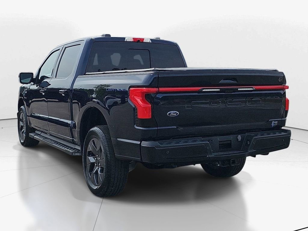 Used 2023 Ford F150 Lightning Lariat AWD/4WD image 7