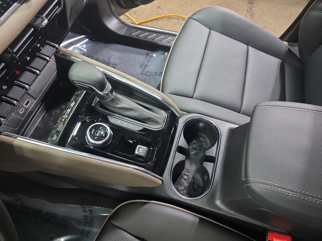 New 2026 GMC Canyon Denali image 23