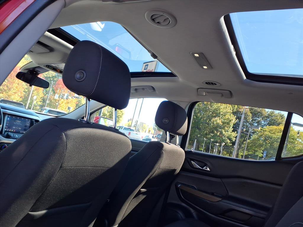 Used 2023 GMC Acadia SLE w/ Driver Convenience Package image 18