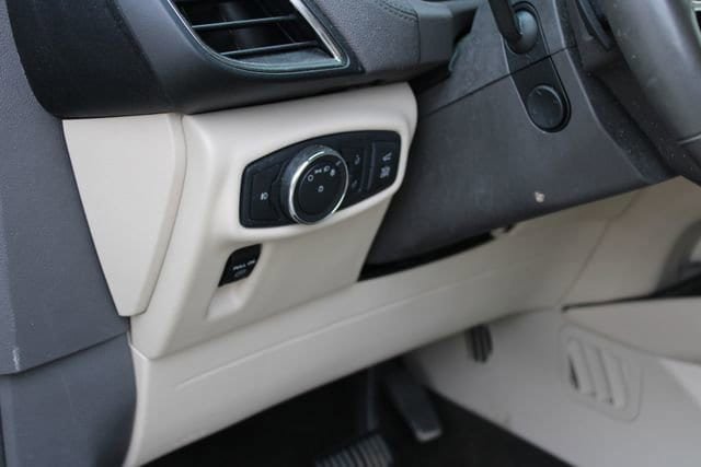 Used 2019 Lincoln Nautilus Reserve image 25