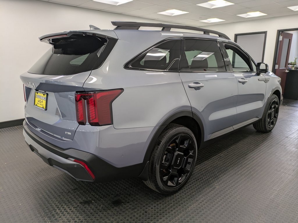 Certified 2024 Kia Sorento SX Prestige image 4